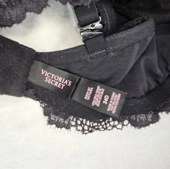 Victoria's Secret Elegant Black Flattering Design Lace Bra - Picture 4 of 7
